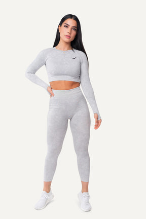 Veleur Faded Leggings für Damen, High-Waisted, figurbetontes Design mit Scrunch-Effekt und leichtem washed-out-Look, atmungsaktives Material, perfekt für Gym und Freizeit.